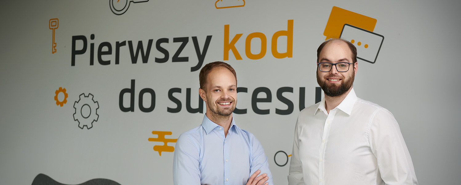 Marcin i Jacek Tchórzewscy założyciele Coders Lab