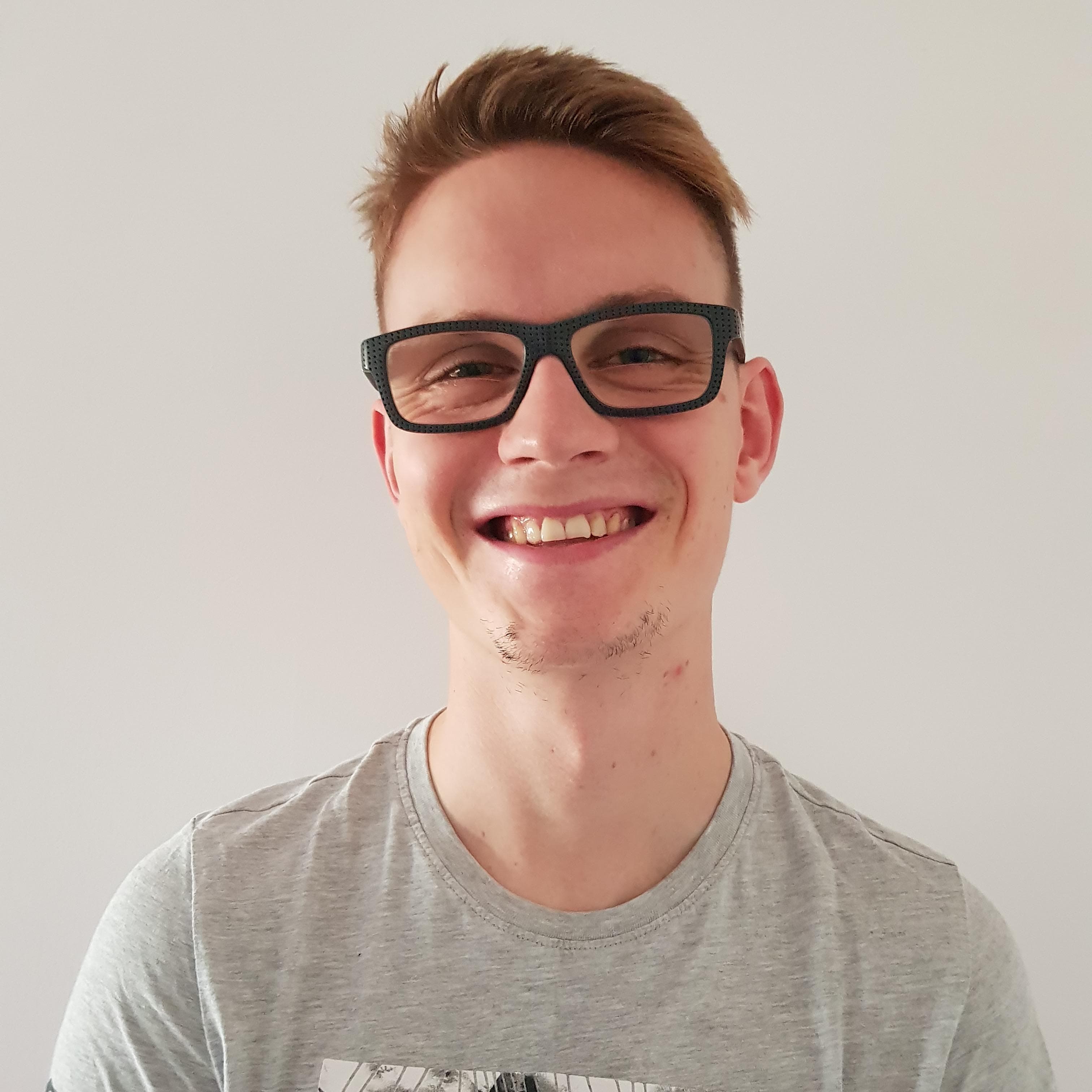 wojtekarticle.png Wojtek Burczyk